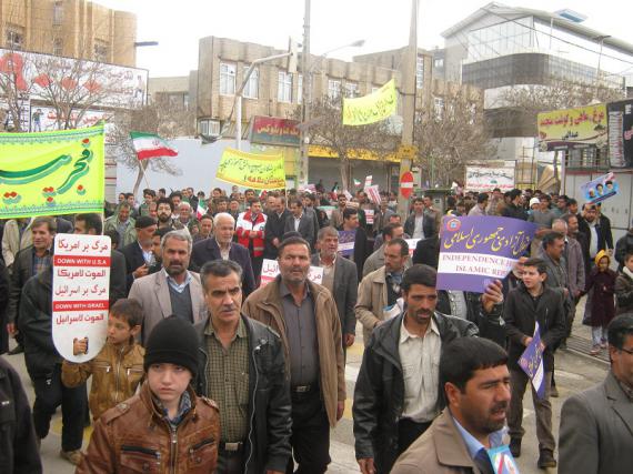 راهپیمایی مردم کبودراهنگ در 22 بهمن