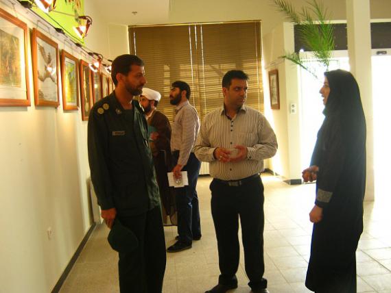 نمایشگاه نقاشی و طراحی هنرمندان بسیجی شهرستان کبودراهنگ