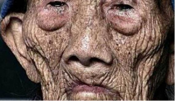 مرد چینی با 256سال سن،23 همسر و بیش از 180 فرزند و نوه! + تصویر 