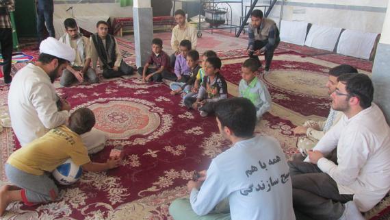 فعالیت‌های فرهنگی – عمرانی گروه های جهادی در کبودراهنگ