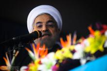 روحانی:ایران منزوی نخواهد شد/ دلال ها به اقتصاد کشور خیانت کردند