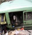 خودرو حامل زائران کربلا در همدان واژگون شد